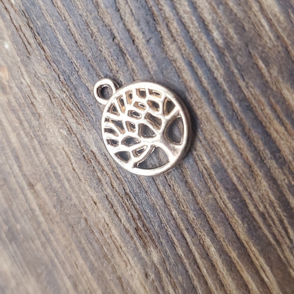 Tree of life charm P107 - Picture 1 of 2